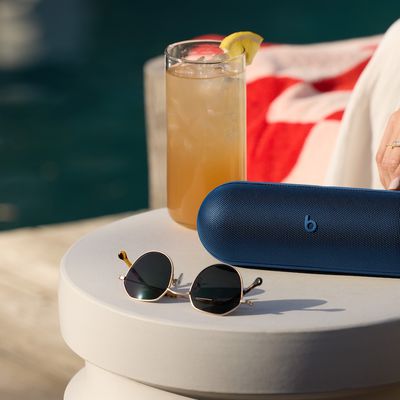 beats pill navy blue